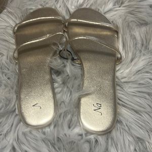 Natasha gold sandals for women